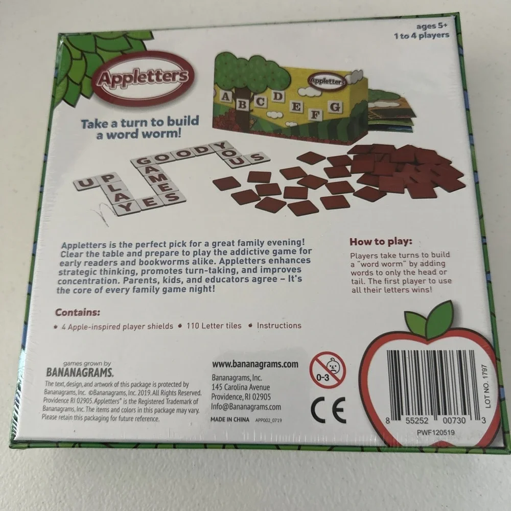 Appleletters Build a Word Worm Game by Bananagrams‎ Educational Family Game